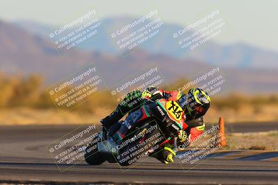 media/Jan-21-2023-CVMA (Sat) [[b9eef8ba1f]]/Race 12 Amateur Supersport Open/